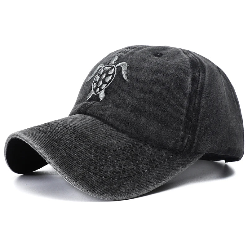 casquette brodée avec tortue au design vintage