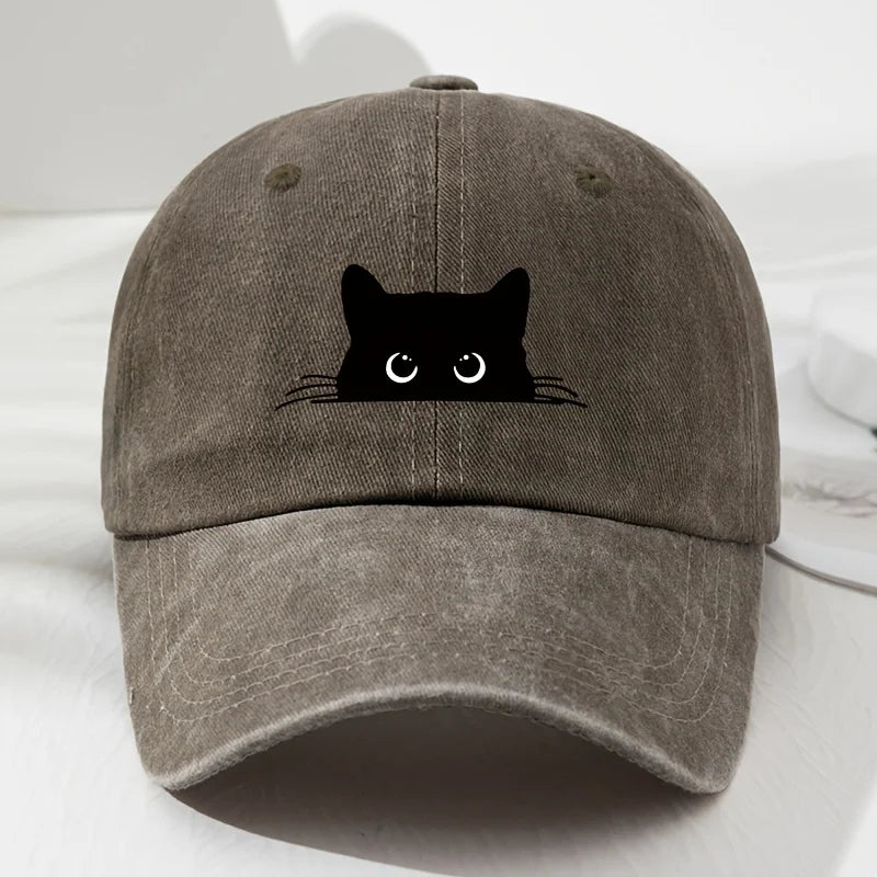 casquette chat brodée pour un look décontracté