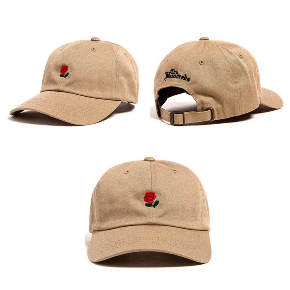 casquette coton brodée avec motif floral rose
