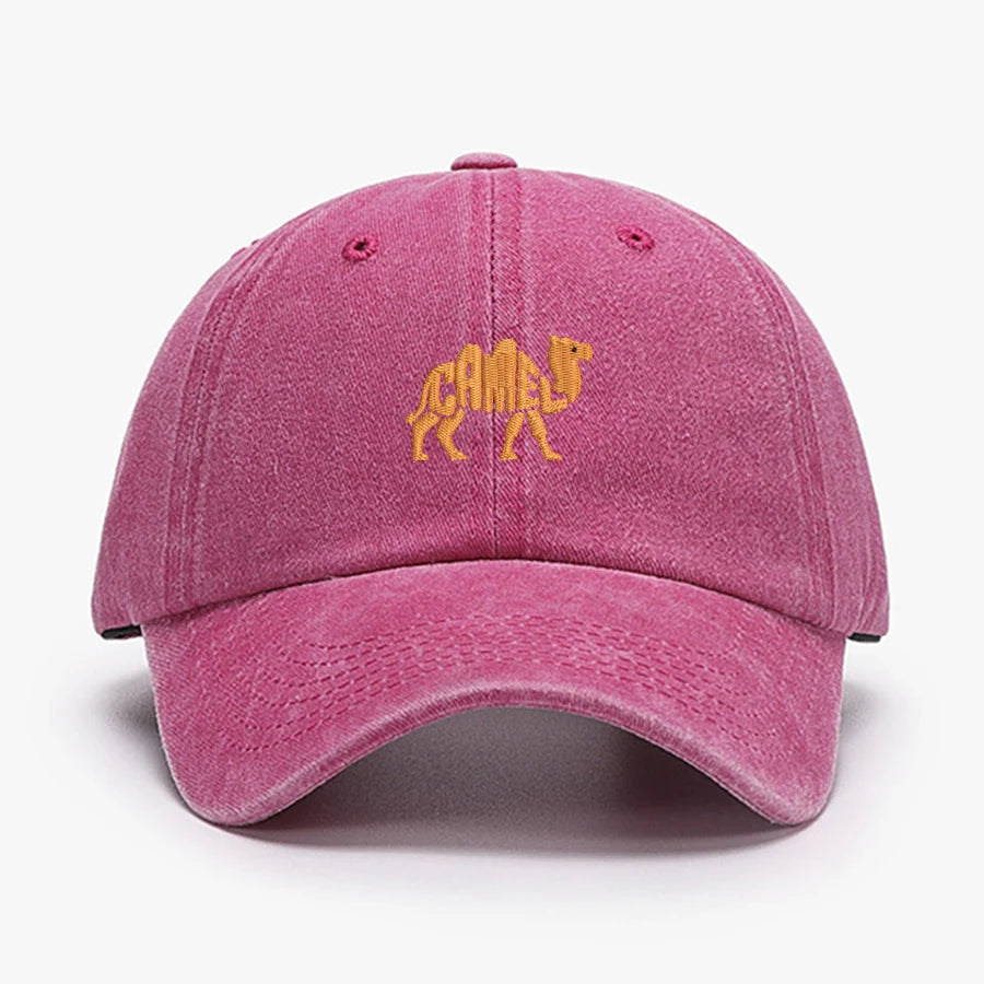 casquette coton avec broderie chameau distinctive