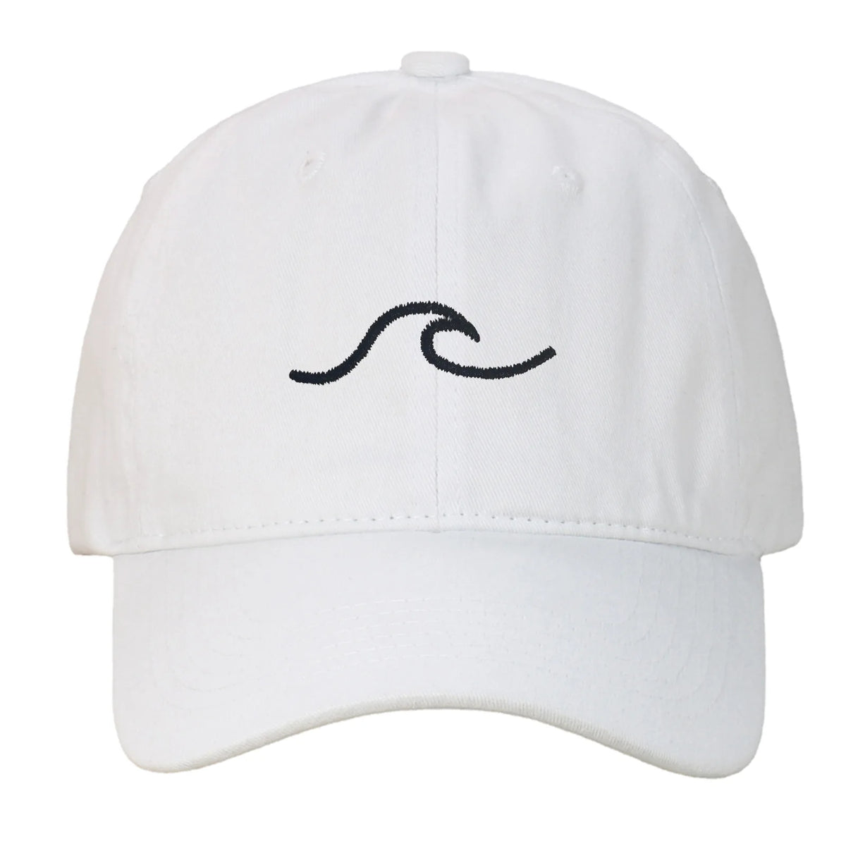 casquette couleur clair avec motif vagues