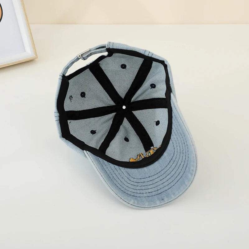 casquette en denim pour enfant décoration bulldozer Image