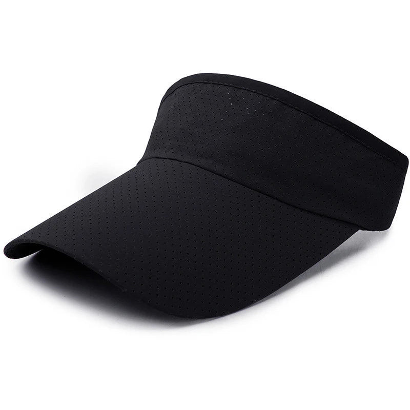 casquette élégante pour le court de tennis