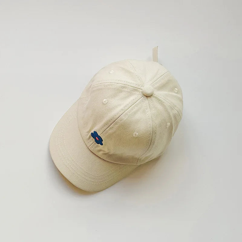 Casquette enfant brodée motif fleur