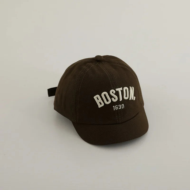 casquette pour petit garçon avec broderie