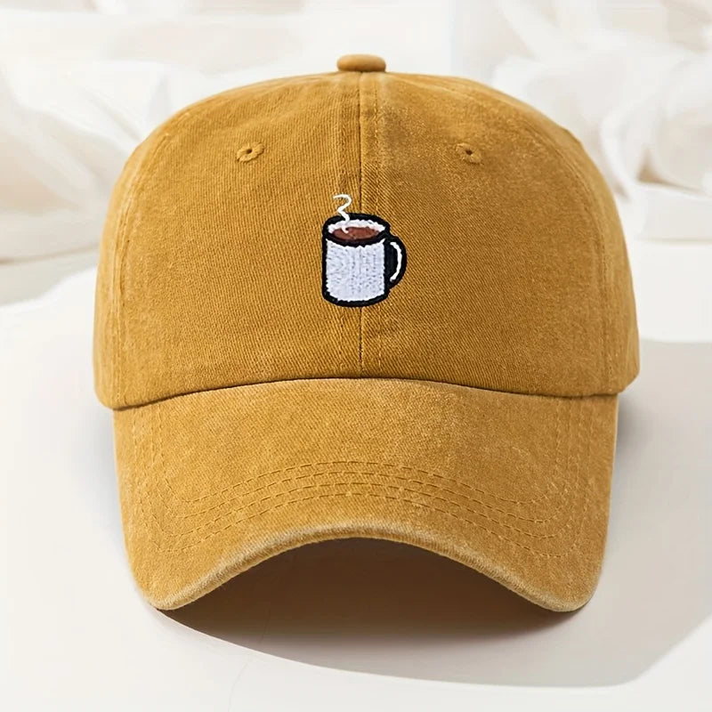 Casquette rétro délavée brodée motif tasse