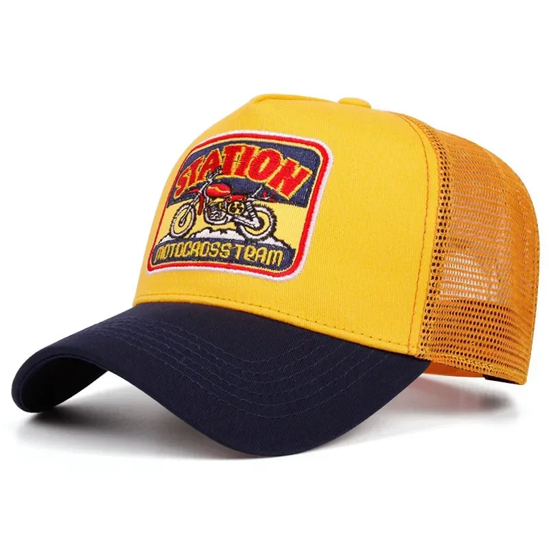 casquette trucker à motif de vélo
