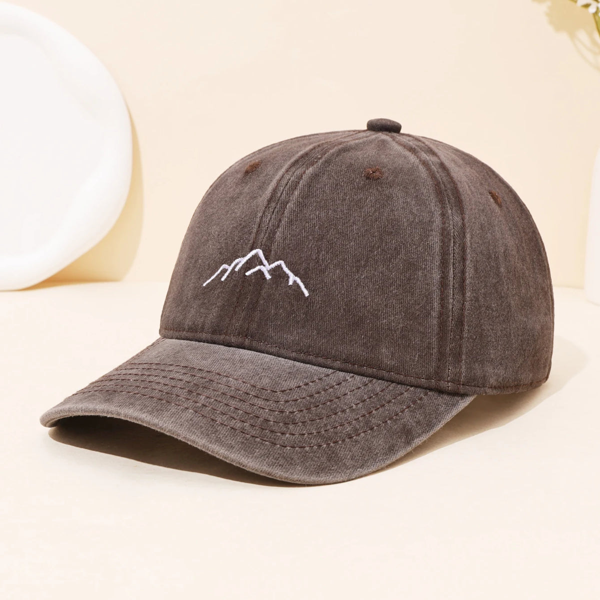 casquette vintage motif montagne